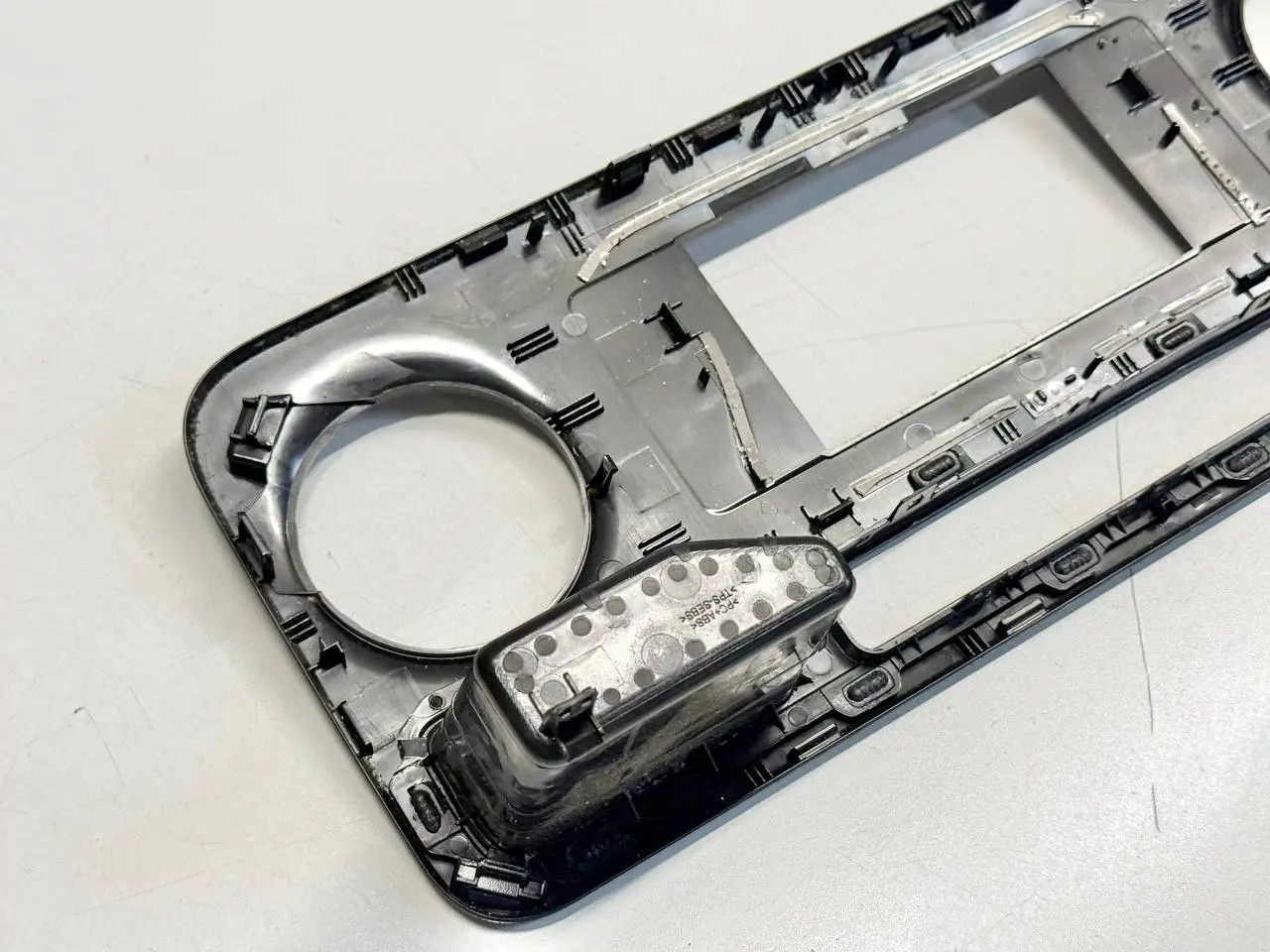 Verkleidung Radio Mercedes Benz W907 Sprinter 311 CDI 2023 A9108270900