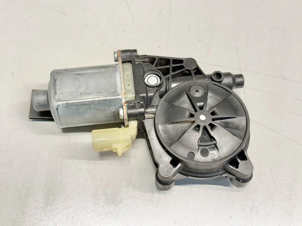 Fensterhebermotor vorne Mercedes Benz W907 Sprinter 311 CDI 2023 C73630100