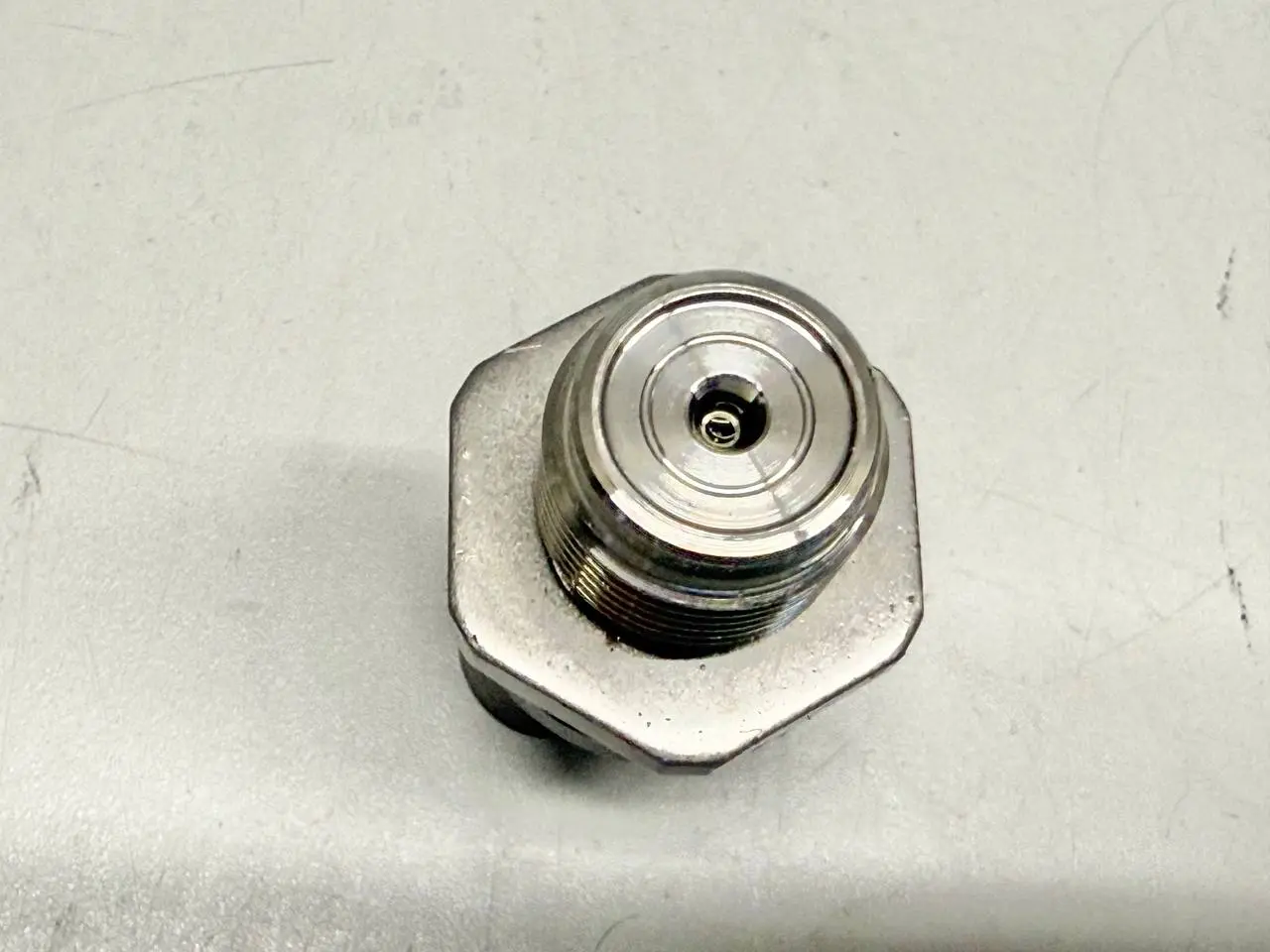 Railstange Verteilerrohr Mercedes Benz W907 Sprinter 311 CDI 2023 A6549050800