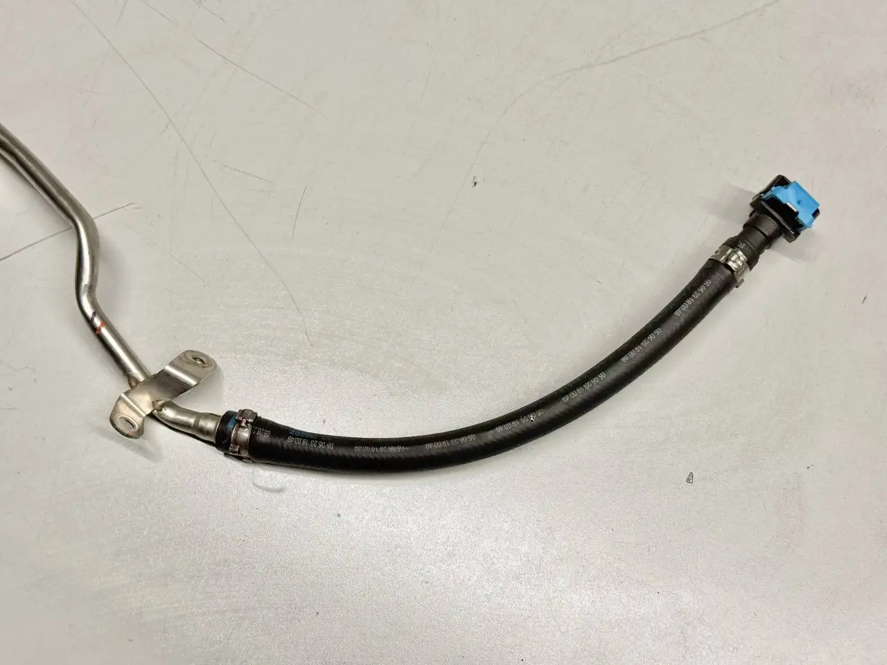 Kraftstoff Leitung Mercedes Benz W907 Sprinter 311 CDI 2023 A9074701802