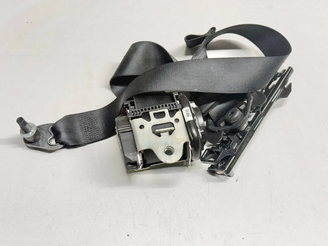 Sicherheitsgurt vorne Mercedes Benz W907 Sprinter 311 CDI 2023 A9078600700