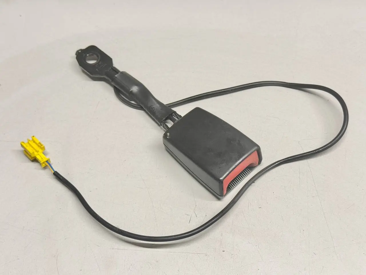 Gurtschloss vorne links Mercedes Benz W907 Sprinter 311 CDI 2023 A9078602100