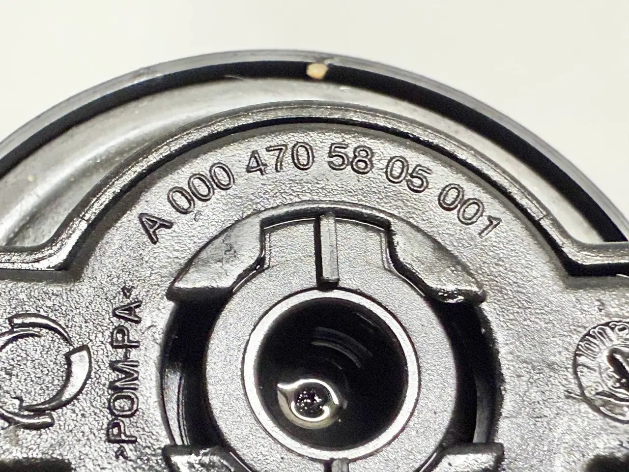 Kraftstoffklappe Deckel Mercedes Benz W907 Sprinter 311 CDI 2023 A0004705805001