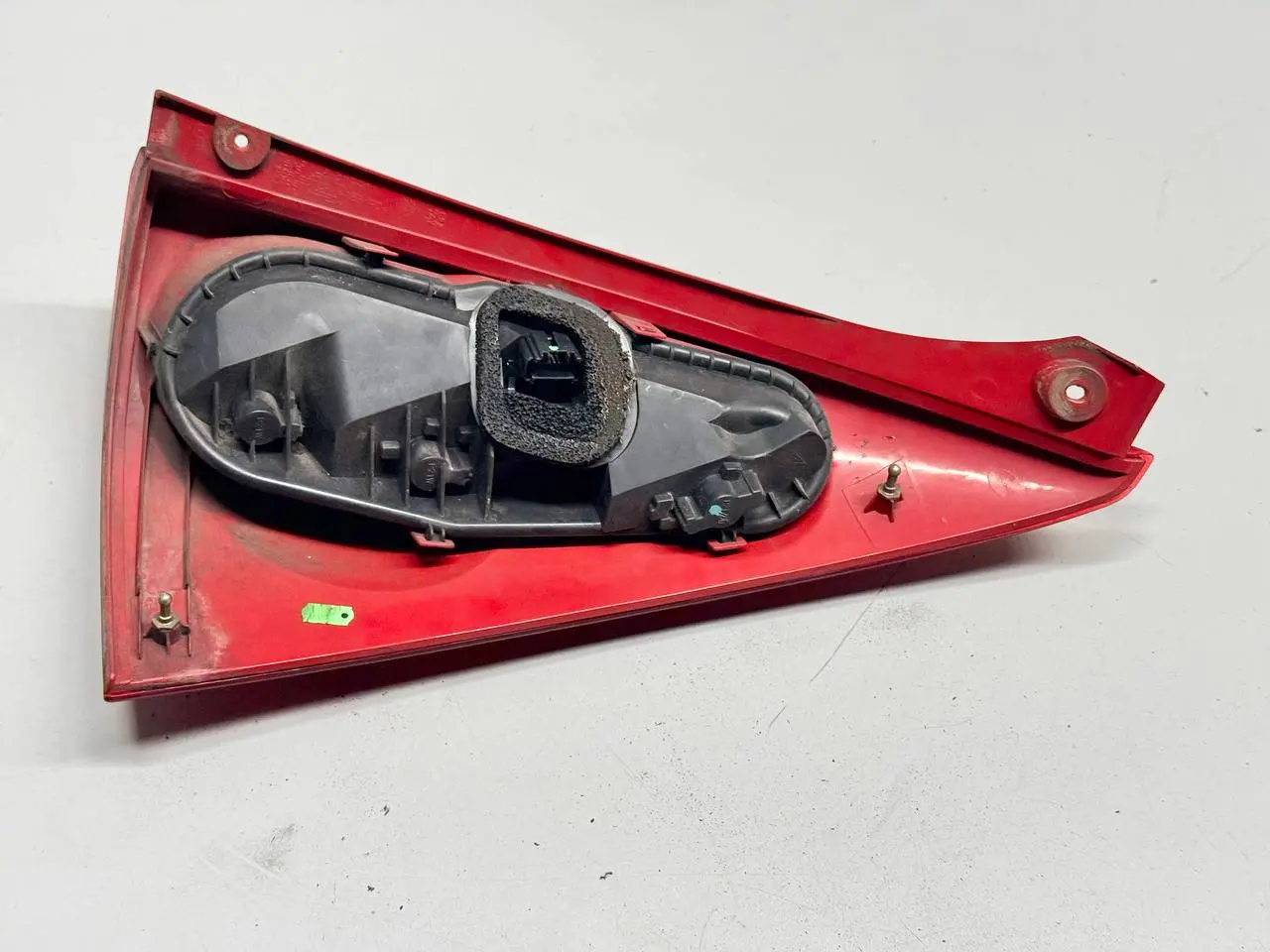 Heckleuchte links 6350X8 107 1.0L 2008 Peugeot 107 1.0L 2008 1111780012