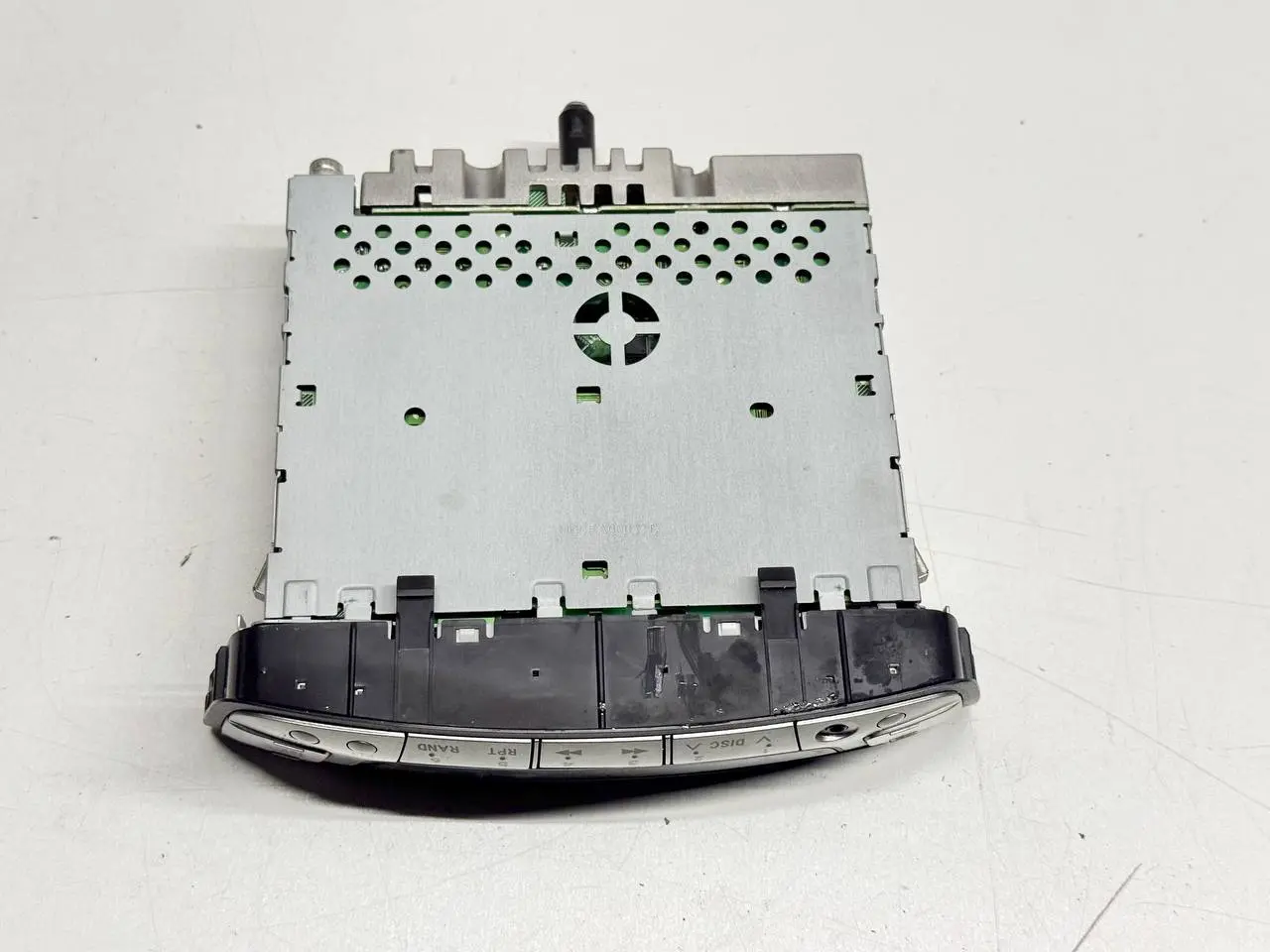 Radio Autoradio CD- Aygo 107 Citroen C1 Peugeot 107 1.0L 2008 861200H010
