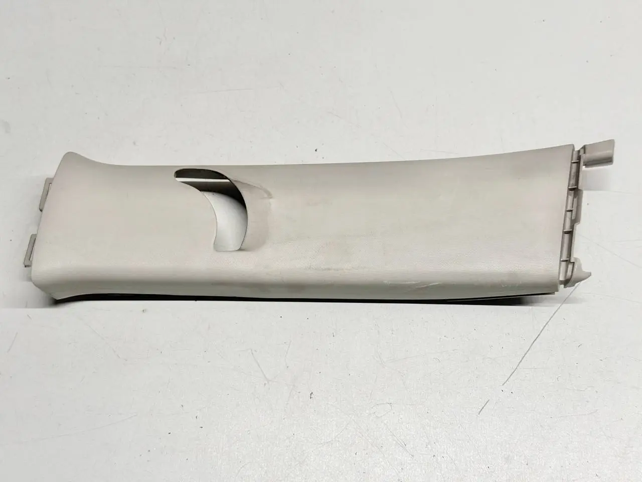 Säulenverkleidung hinten links B-Säule Peugeot 107 1.0L 2008 624120H010H