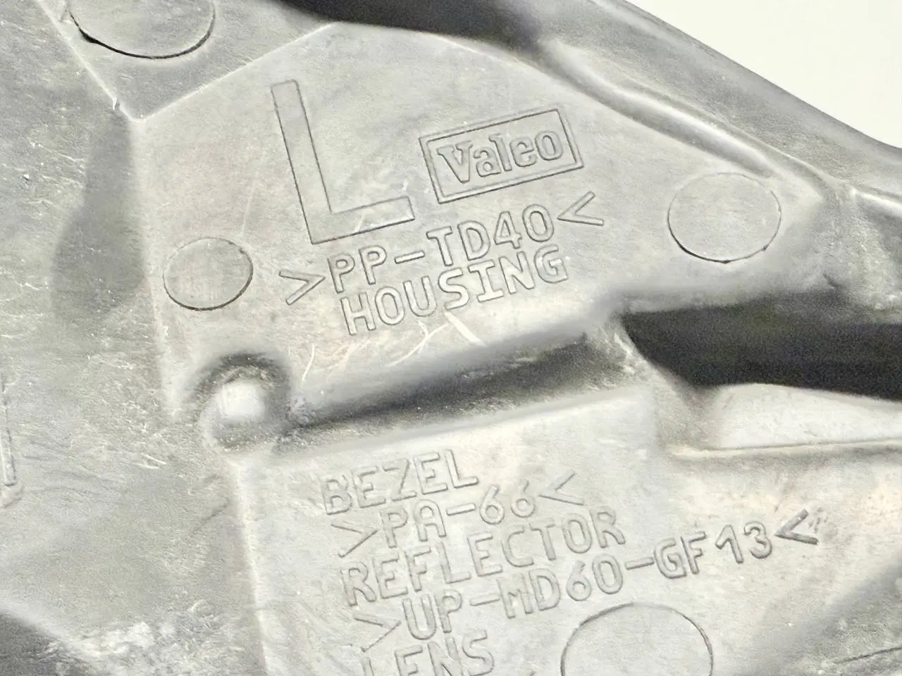Scheinwerfer Hauptscheinwerfer Beleuchtungseinheit Peugeot 107 81170-0H030
