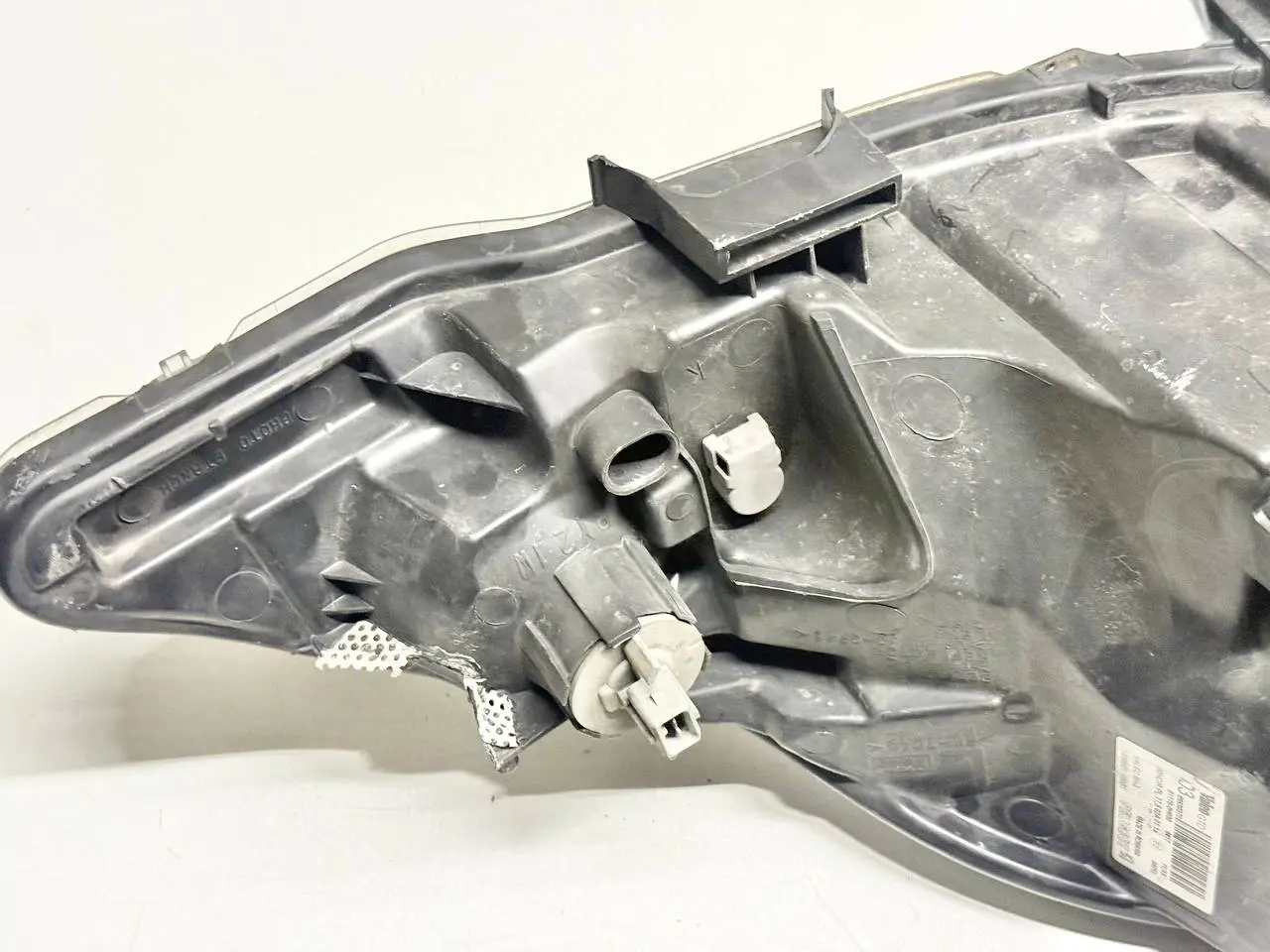Scheinwerfer Hauptscheinwerfer Beleuchtungseinheit Peugeot 107 81170-0H030