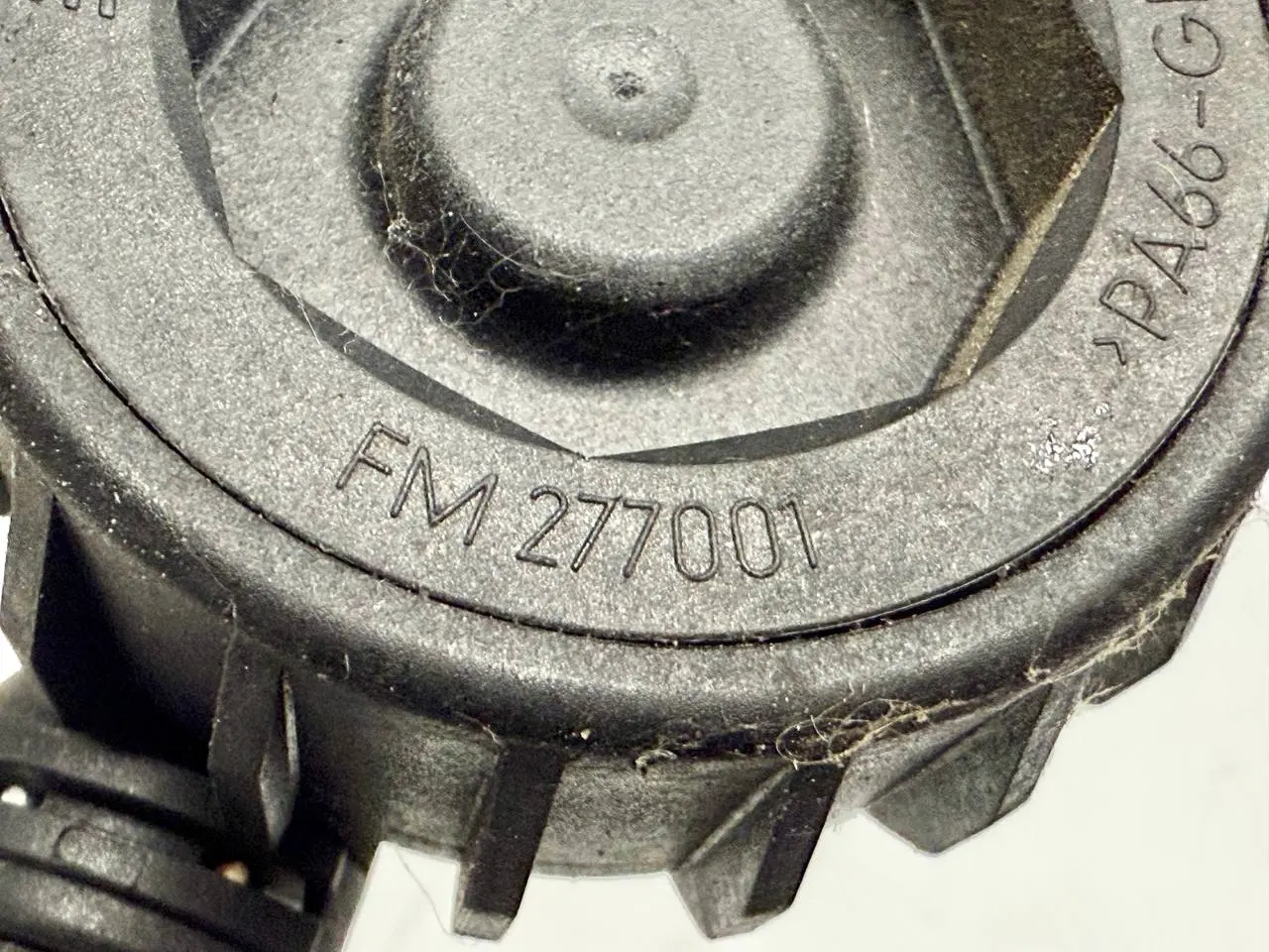 Kupplungsgeberzylinder Druckspeicher Passat 3C Opel Corsa-D 1.4L 2008 FM277001