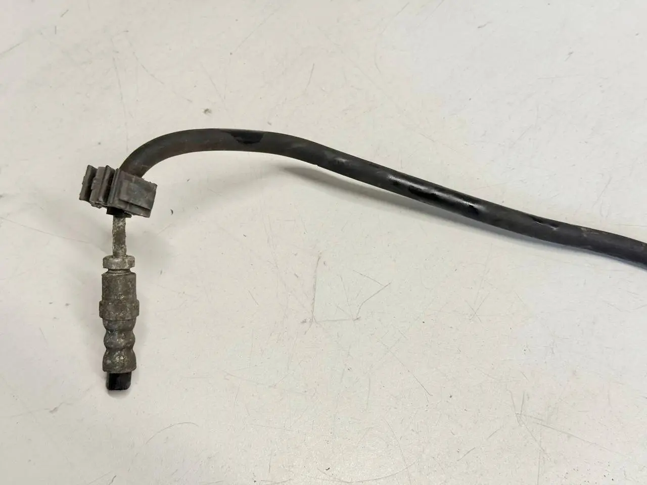 Kupplungsgeberzylinder Druckspeicher Passat 3C Opel Corsa-D 1.4L 2008 FM277001