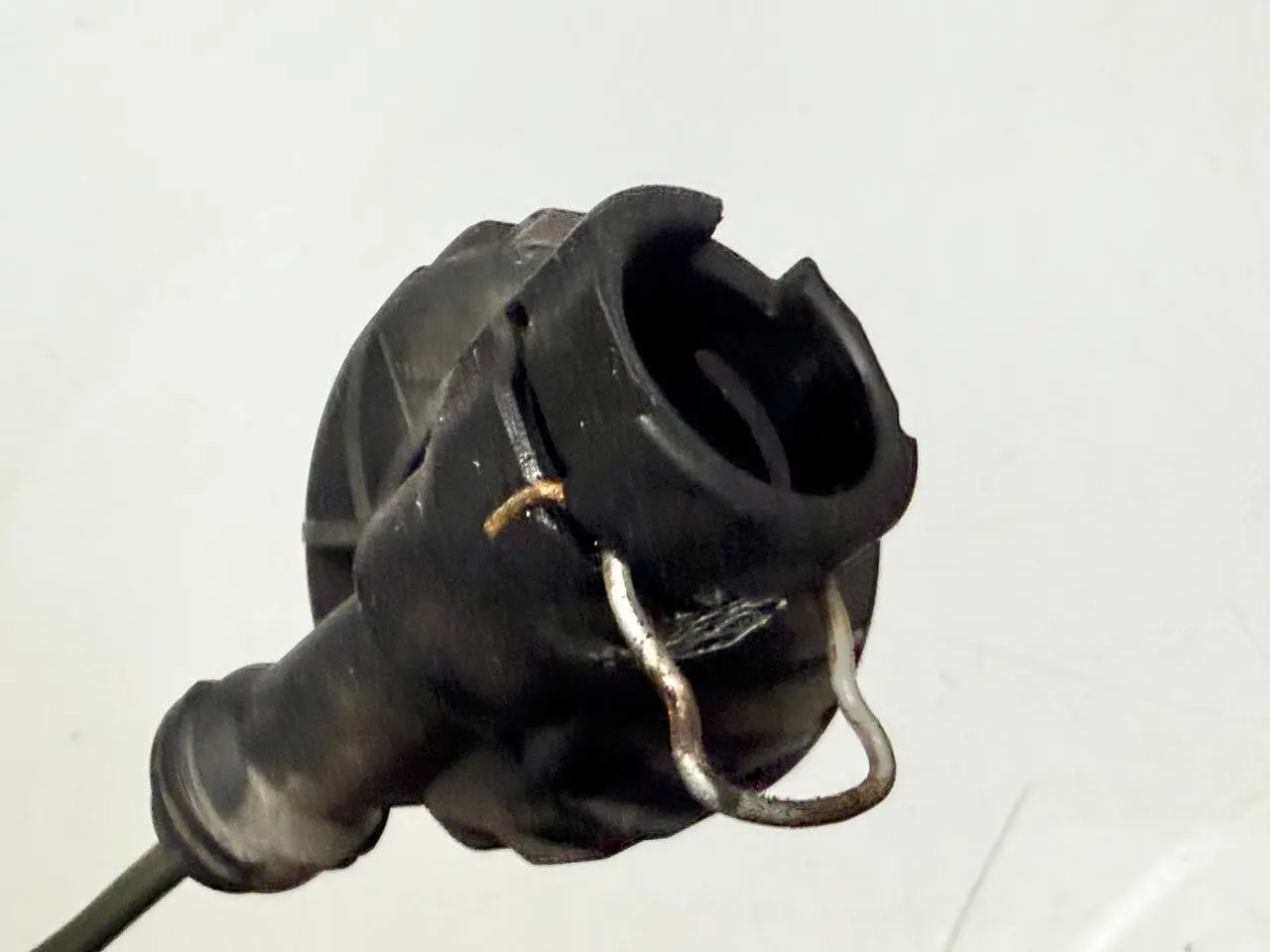 Kupplungsgeberzylinder Druckspeicher Passat 3C Opel Corsa-D 1.4L 2008 FM277001