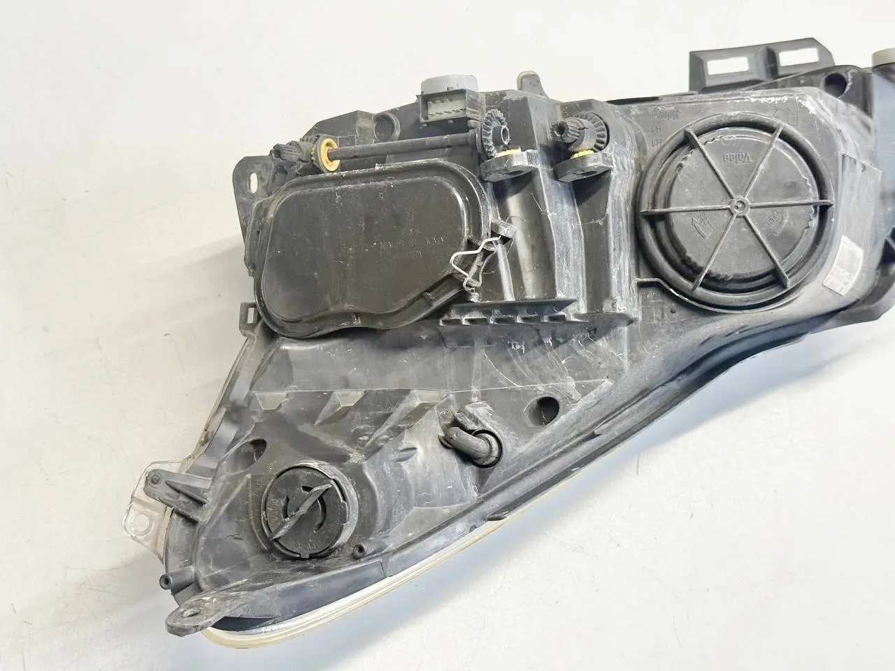 Frontscheinwerfer rechts Corsa-D 1.4L 2008 Opel Corsa-D 1.4L 2008 13186382