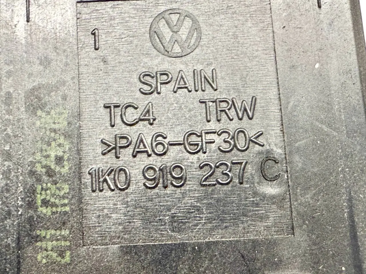 Airbagdeaktivierungsschalter Beifahrer VW Golf Plus 2006 5M1 1,6 FSI 1K0919237C