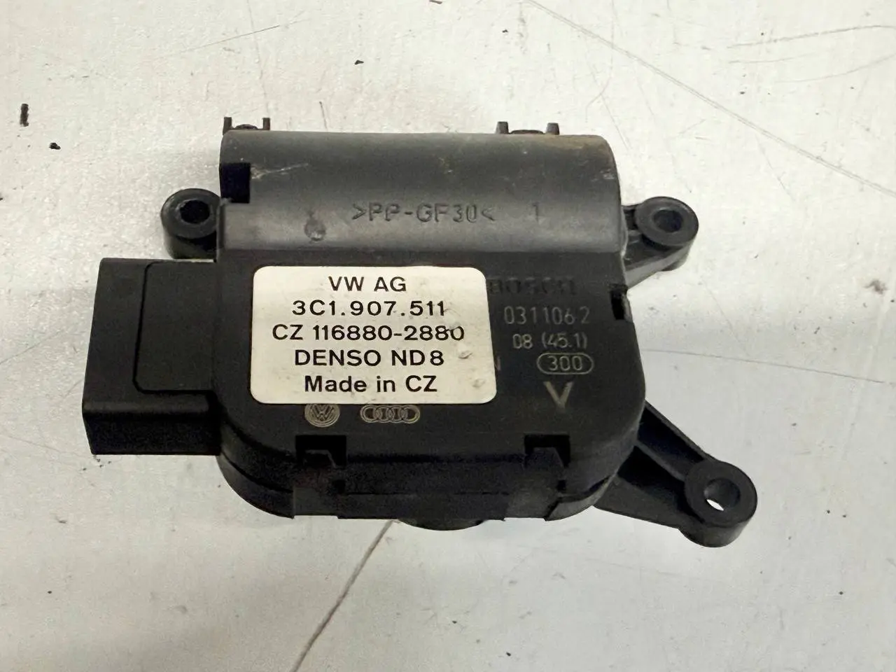 Stellmotor Klima Heizung Lüftung Golf VW Golf Plus 2006 5M1 1,6 FSI 3C1907511