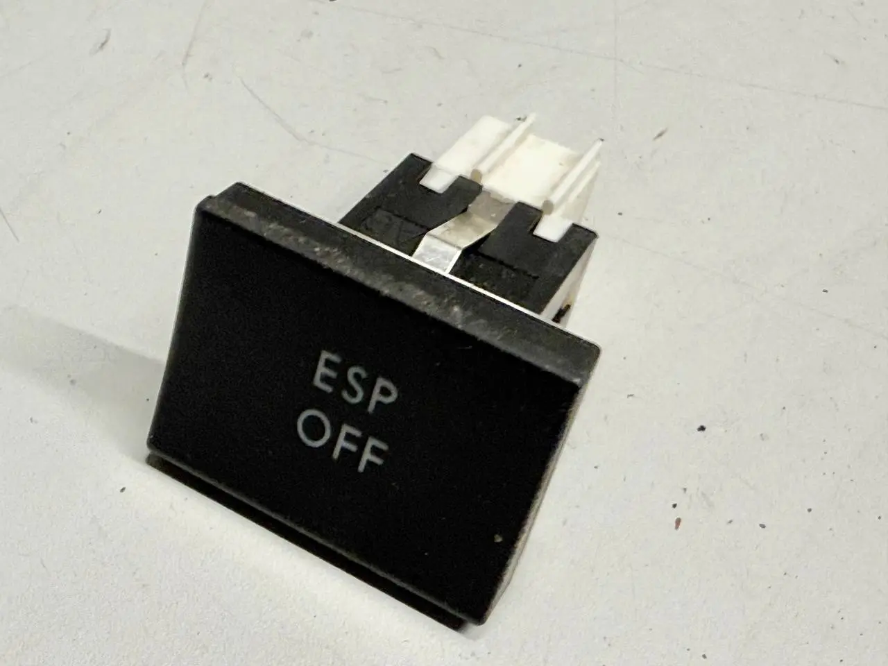 ESP Schalter Taster Knopf 2005 VW Golf Plus 2006 5M1 1,6 FSI 5M0927117