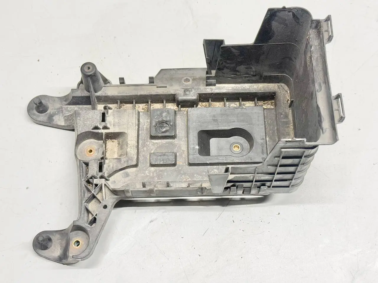 Batteriekasten Batteriehalter Golf 5 VW Golf Plus 2006 5M1 1,6 FSI 1K0915333C