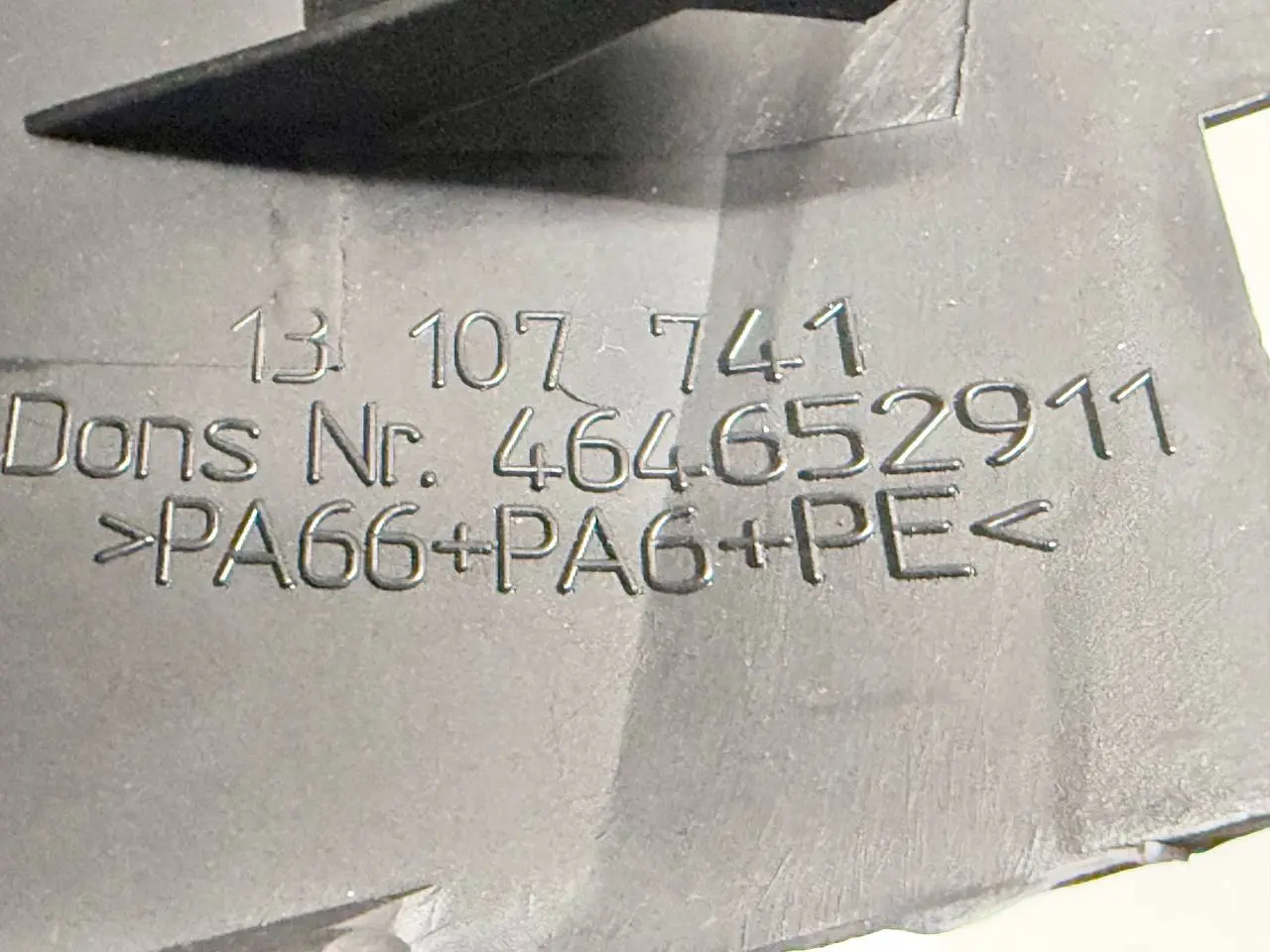 Lüftungsdüsen Mitte mit Warnblinkschalter und Opel MERIVA-A 1.4L 2005 13107741
