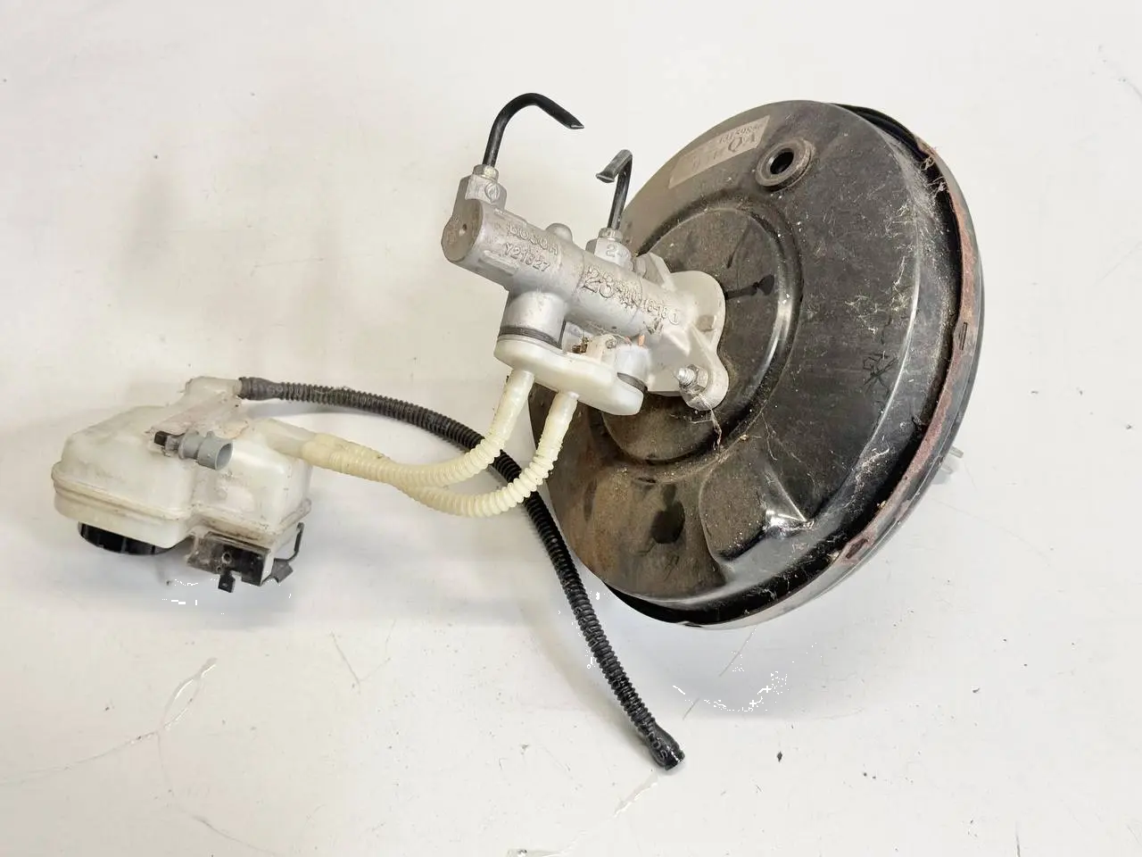 Bremskraftverstärker MERIVA-A 1.4L 2005 Opel MERIVA-A 1.4L 2005 0204051084