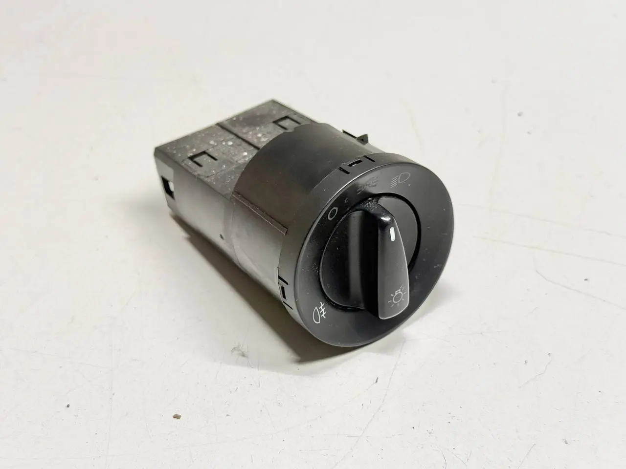 Lichtschalter Drehschalter SKODA Roomster/Fabia 5J0 1.4 2010 3B0941531B