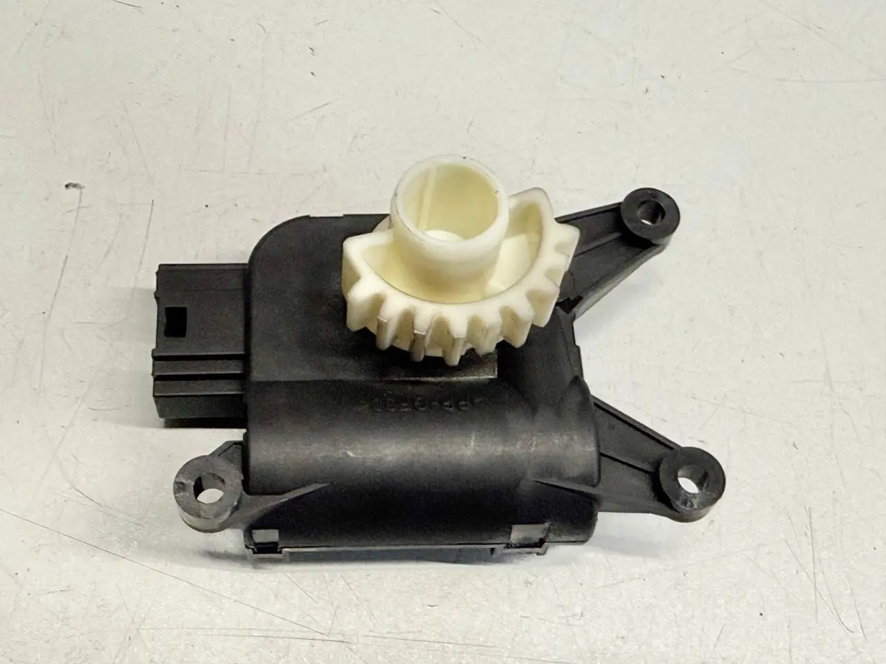 Stellmotor Klimaanlage Passat 3C Limo VW Passat 3C Limo 1.9L TDI 3C0907511C