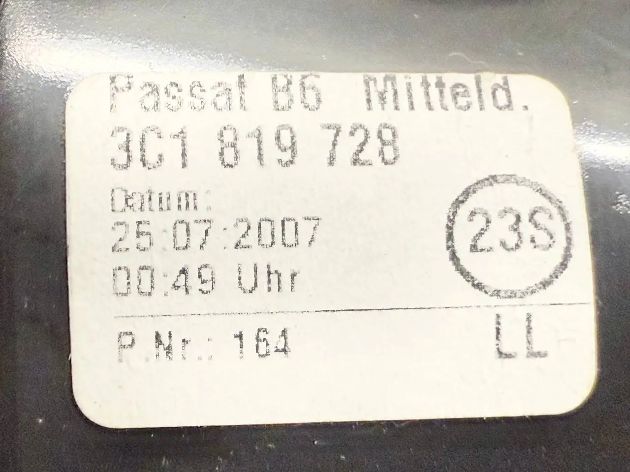 Lüftungsdüse Luftausströmer Mitte vorne VW Passat 3C Limo 1.9L TDI 3C2819728D