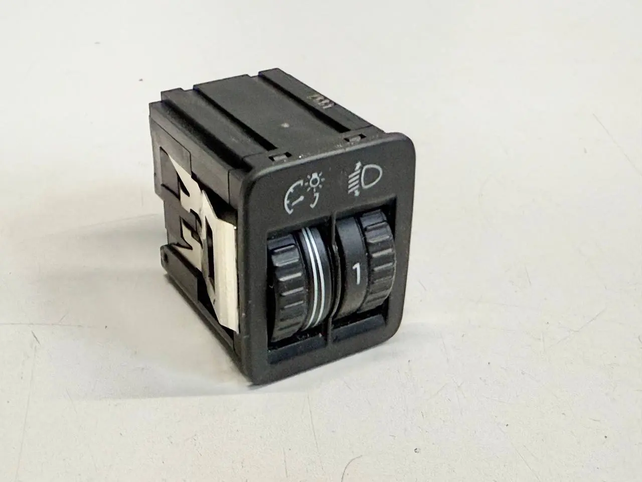 Leuchtweitenregulierung Schalter Dimmer VW Passat 3C Limo 1.9L TDI 3C0941333A