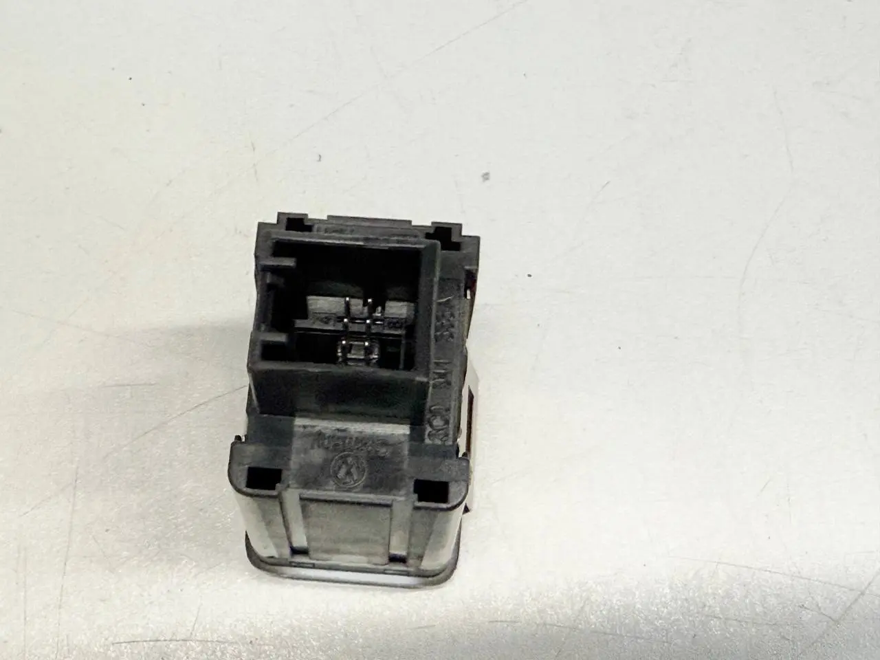 Leuchtweitenregulierung Schalter Dimmer VW Passat 3C Limo 1.9L TDI 3C0941333A