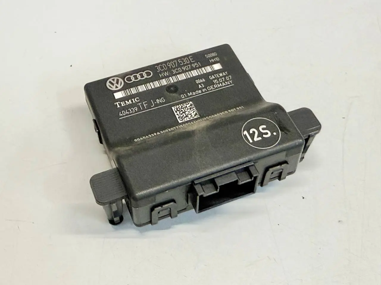 Diagnose-Interface Gateway Steuergerät VW Passat 3C Limo 1.9L TDI 3C0907530E