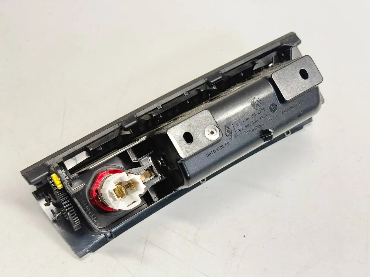 Aschenbecher Mittelkonsole Ablagefach VW Passat 3C Limo 1.9L TDI 3C0863284