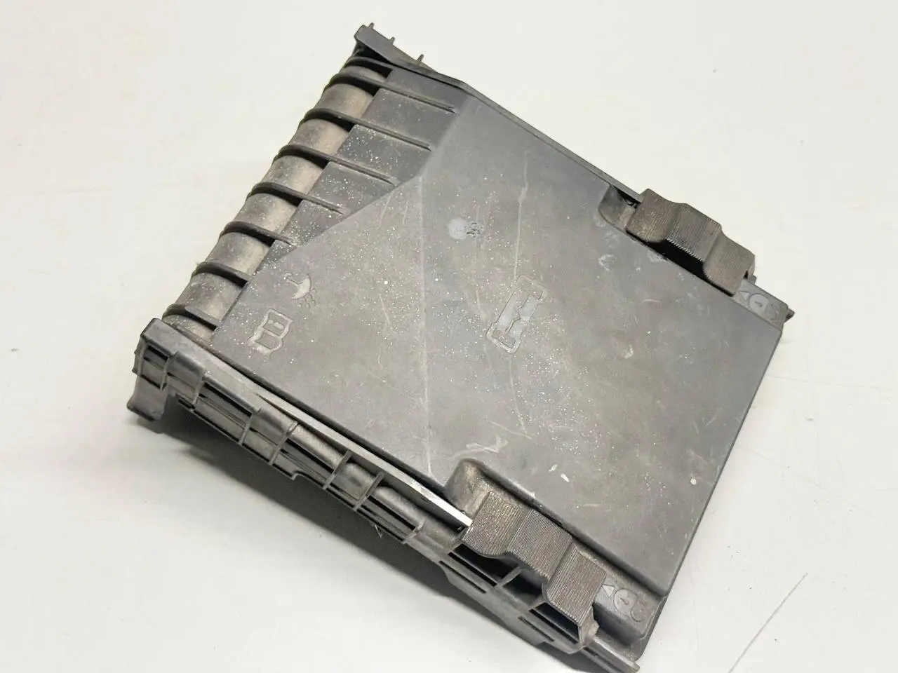 Deckel für Sicherungskasten Golf 5 1K1 VW Passat 3C Limo 1.9L TDI 1K0937132F