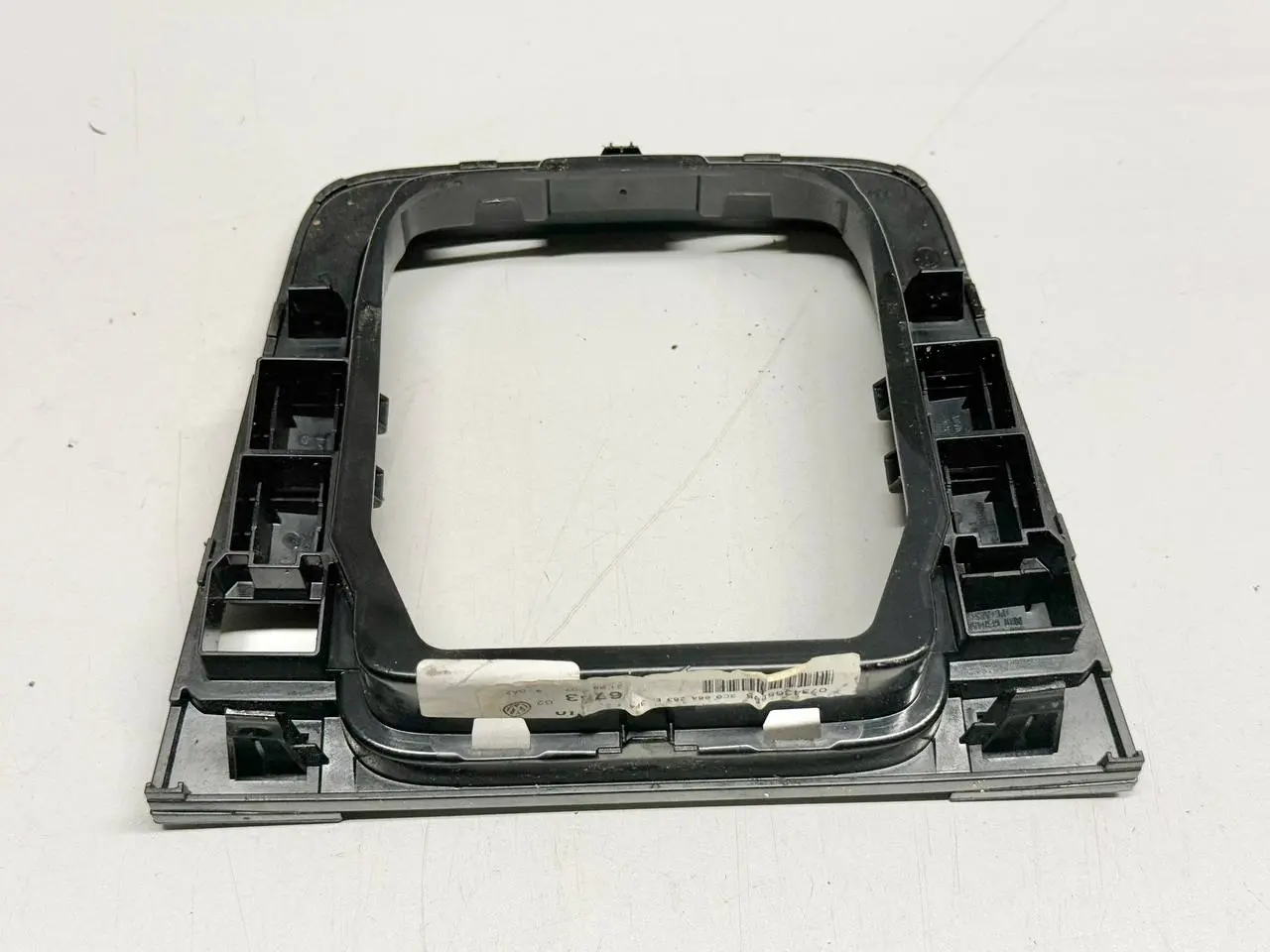 Mittelkonsole Blende Abdeckung VW Passat 3C Limo 1.9L TDI 3C0864263E