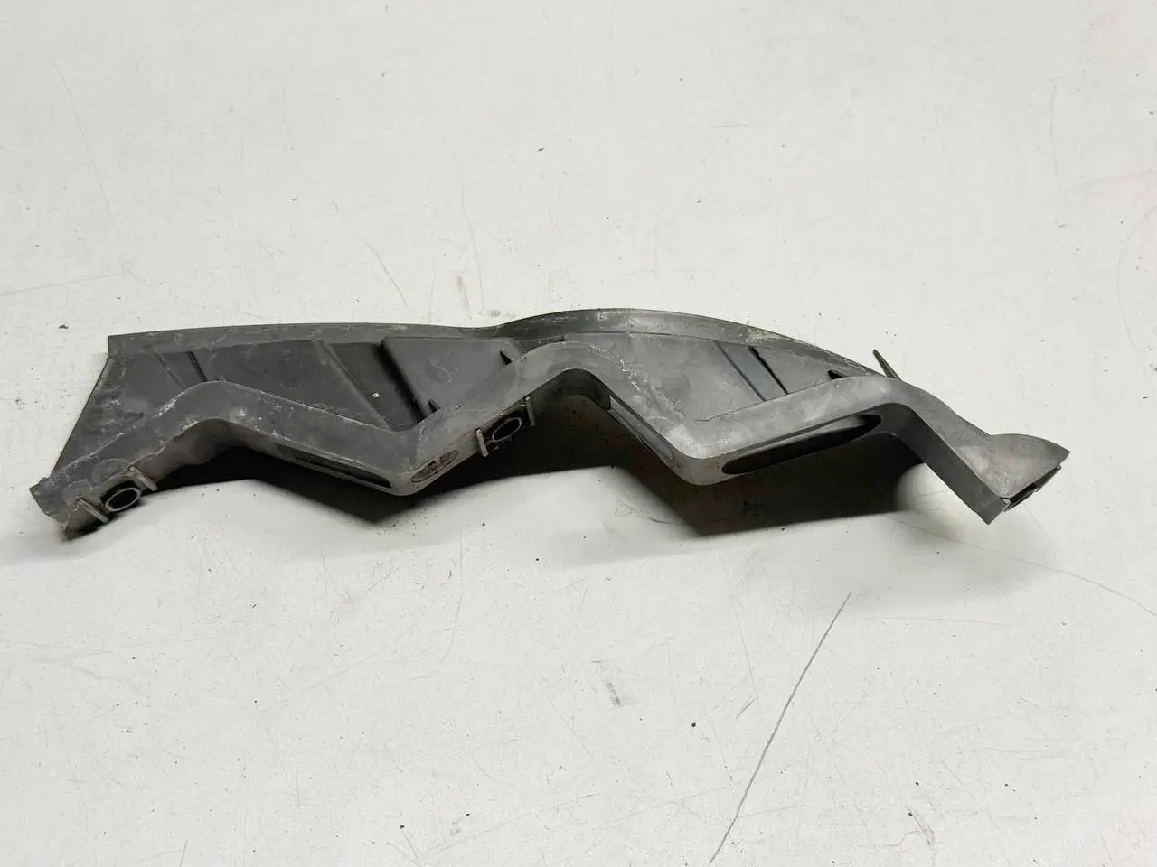 Stoßstangenhalterung Träger Vorne Links VW Passat 3C Limo 1.9L TDI 3C0807889