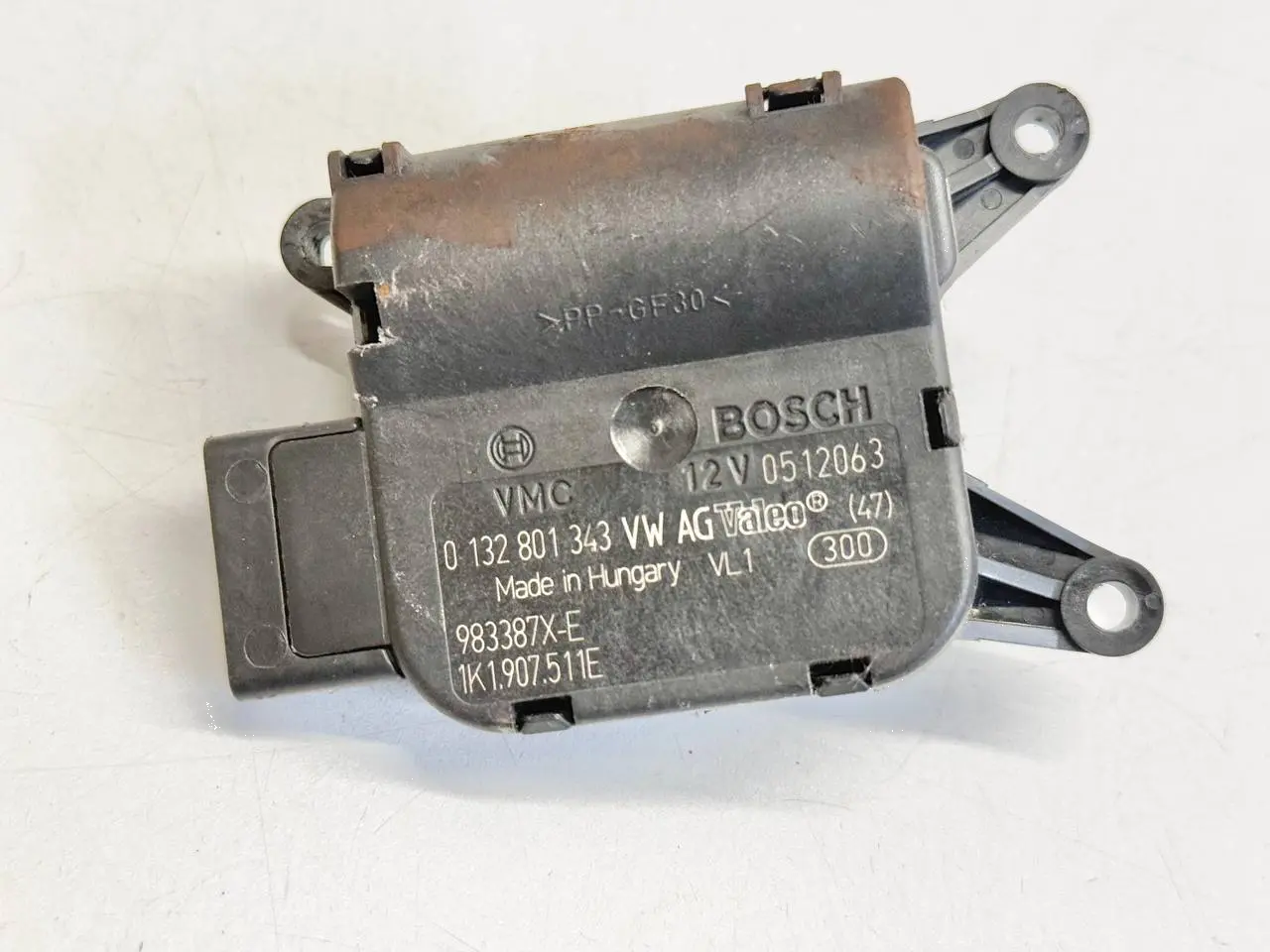 Stellmotor Heizung Klimaanlage Lüftung 5 Golf 5 1K1 1,9 TDI 2006 0132801343