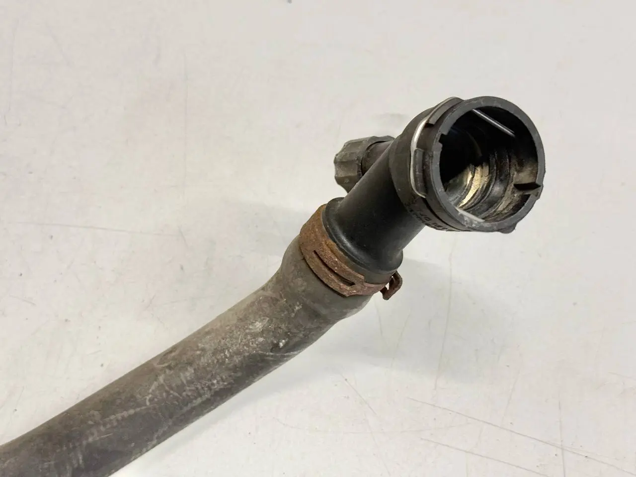 Kühlerschlauch Wasserschlauch Polo 9N1 SKODA Fabia 6Y5 1.4 2001 Kombi 6Q0122051