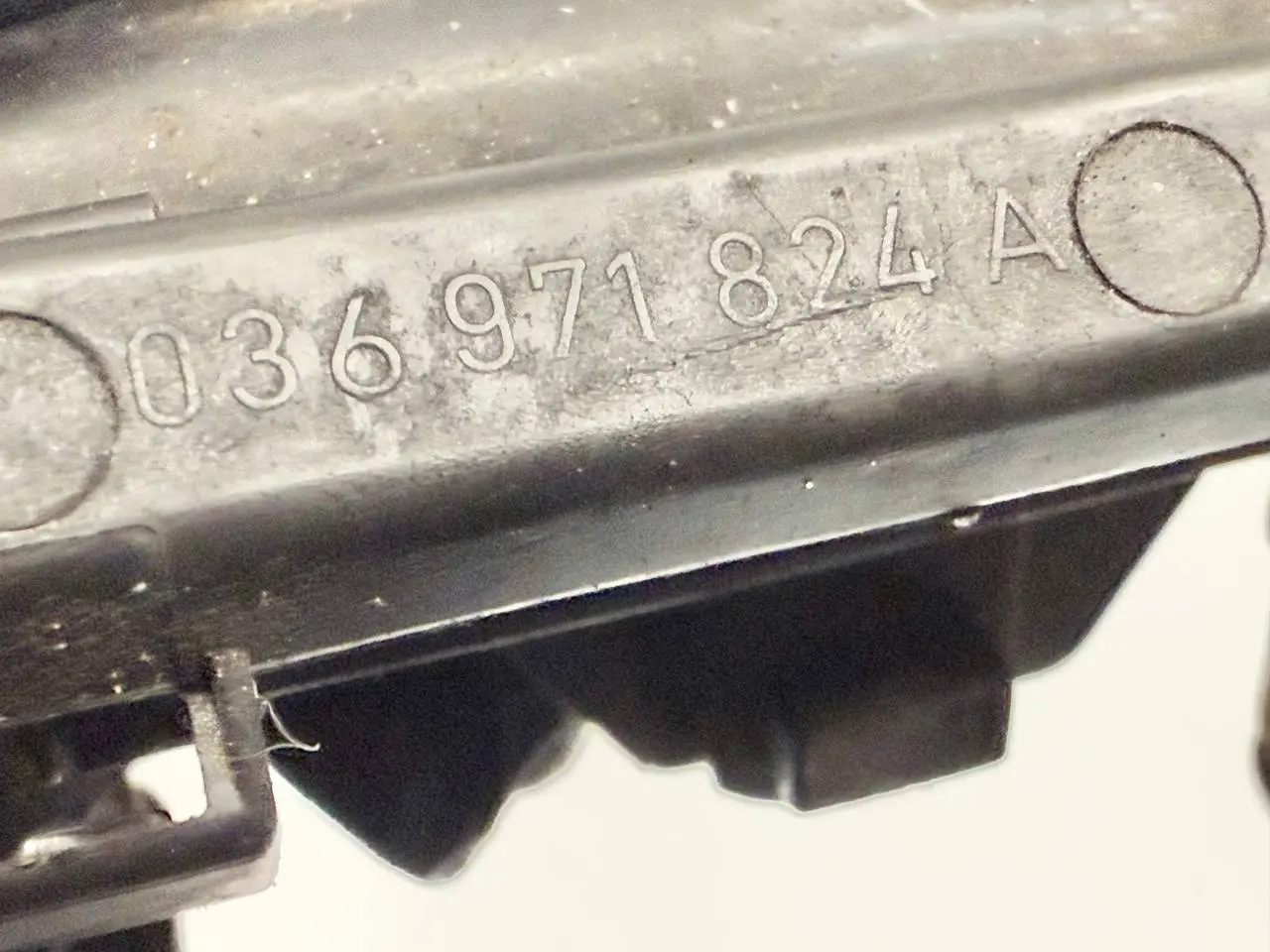Kraftstoffverteiler Einspritzleiste SKODA Fabia 6Y5 1.4 2001 Kombi 036133320