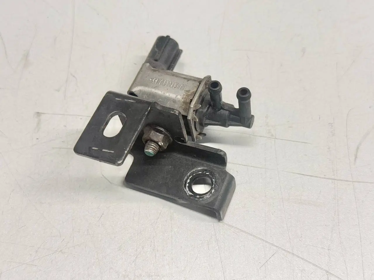 Unterdruckventil Magnetventil Hyundai Getz / Click 1.1 MPI 2007 3946038450