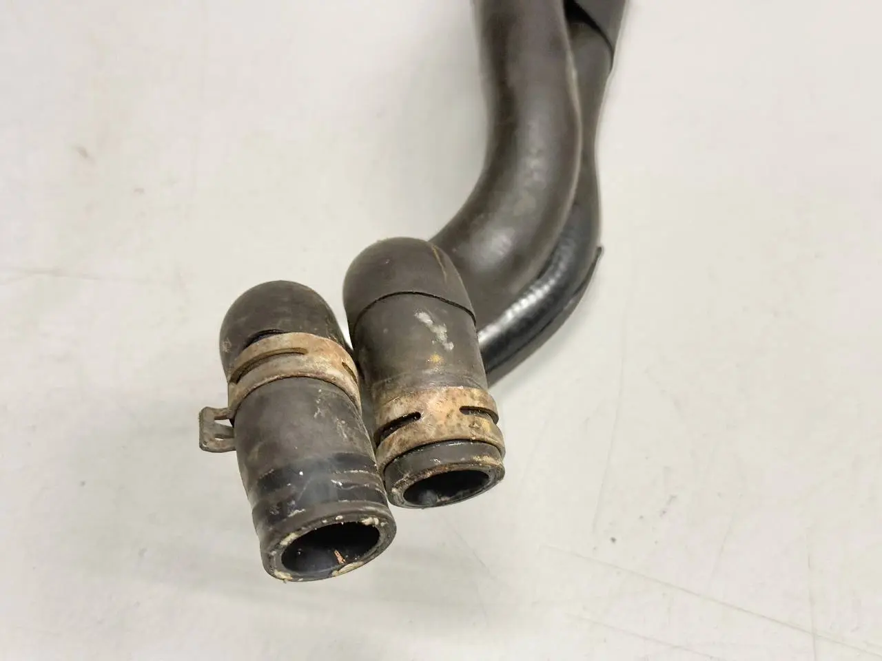 Kühlwasserschlauch Kühlschlauch SKODA Roomster/Fabia 5J0 1.4 2010 6Q0122157