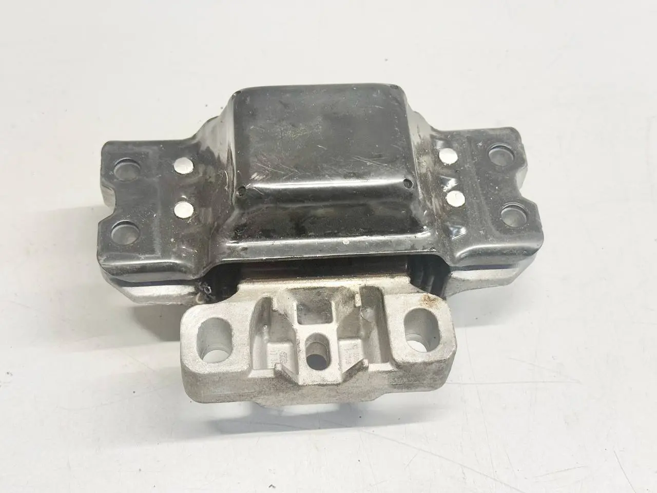 Motorhalterung Motorlager vorne links VW Golf Plus 5M 1,4 TSI 2010 1K0199555