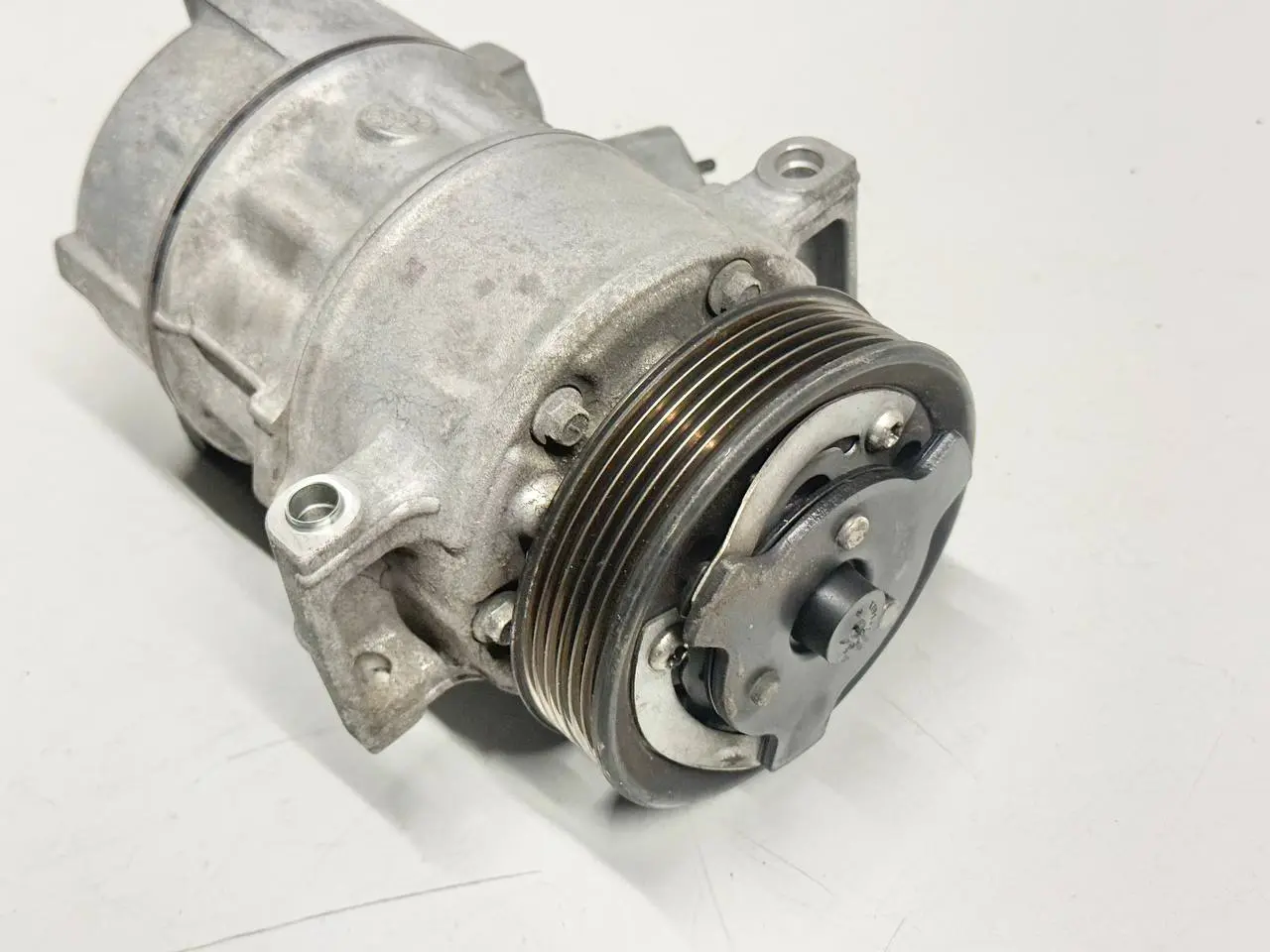 Klimakompressor Verdichter Klimaanlage VW Golf Plus 5M 1,4 TSI 2010 5N0820803