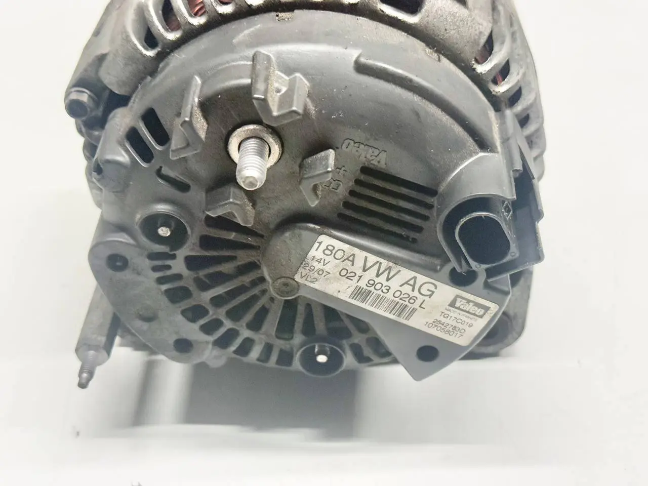 Lichtmaschine Generator Alternator 1.9 VW Passat 3C Limo 1.9L TDI 021903026L