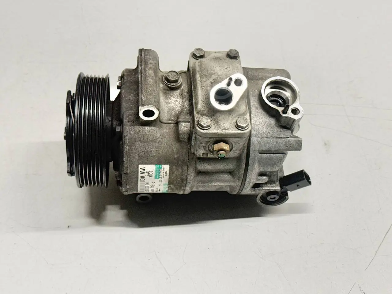 Klimakompressor Kompressor Klimaanlage VW Passat 3C Limo 1.9L TDI 1K0820859F