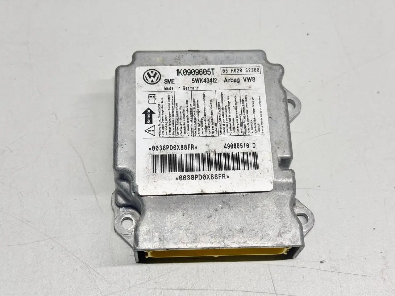 Airbagsteuergerät Steuergerät Airbag VW Golf V 5 2007 1K1 1.4L TSI 1K0909605T