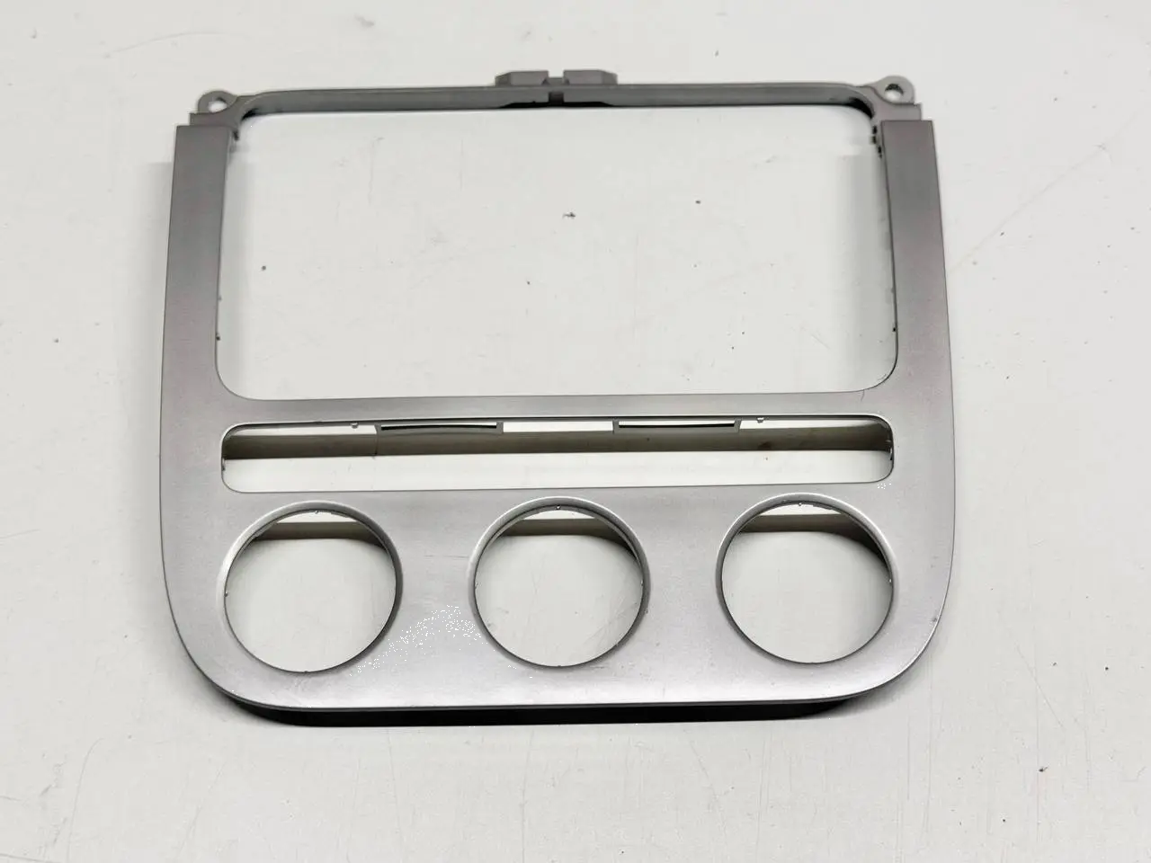 Verkleidung Mittelkonsole Radioblende VW Golf V 5 2007 1K1 1.4L TSI 1K0858071E