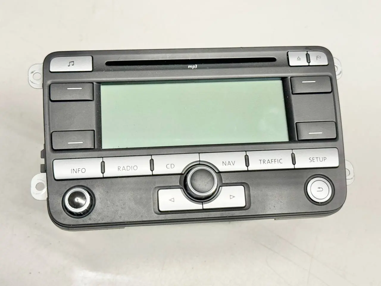 Autoradio Navigationseinheit für V 5 VW Golf V 5 2007 1K1 1.4L TSI 1K0035191D