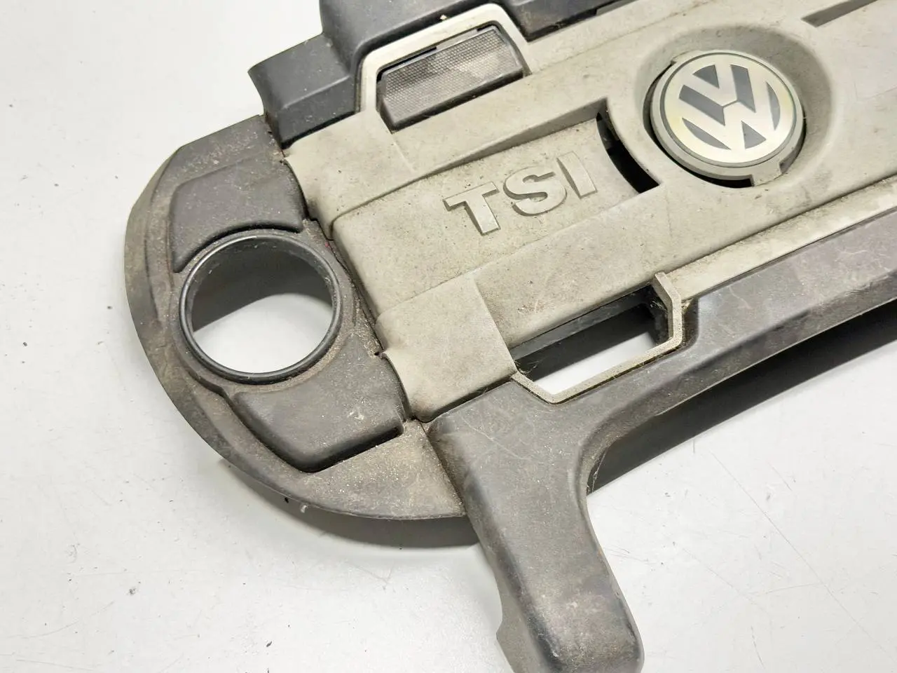 Motorabdeckung Plus 1.4 Golf V 5 2007 VW Golf V 5 2007 1K1 1.4L TSI 03C103925J
