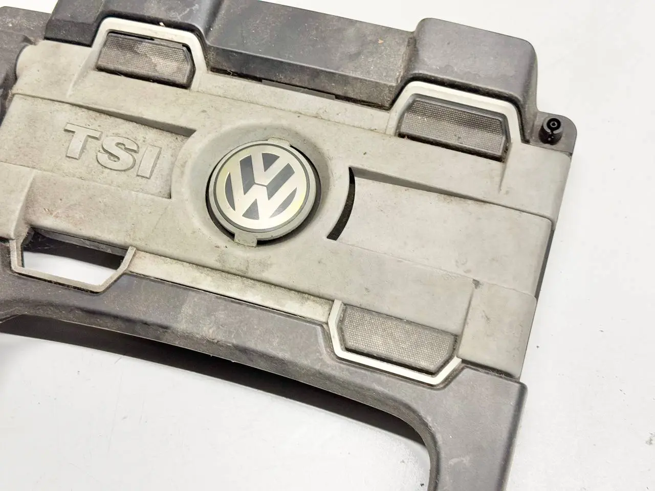 Motorabdeckung Plus 1.4 Golf V 5 2007 VW Golf V 5 2007 1K1 1.4L TSI 03C103925J