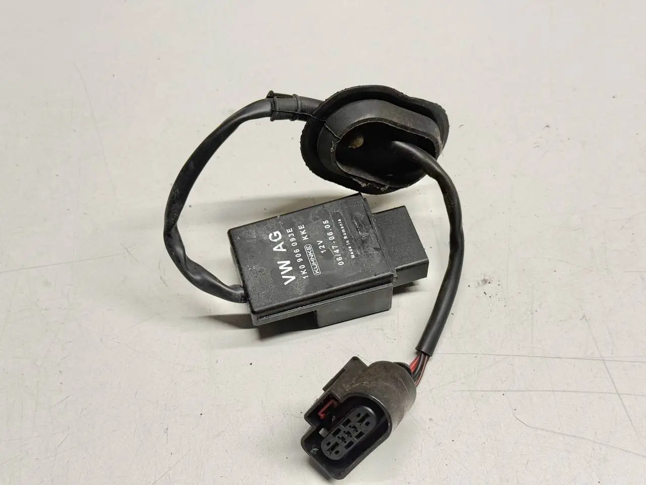 Steuergerät Kraftstoffpumpe 5 Plus VW Golf V 5 2007 1K1 1.4L TSI 1K0906093E