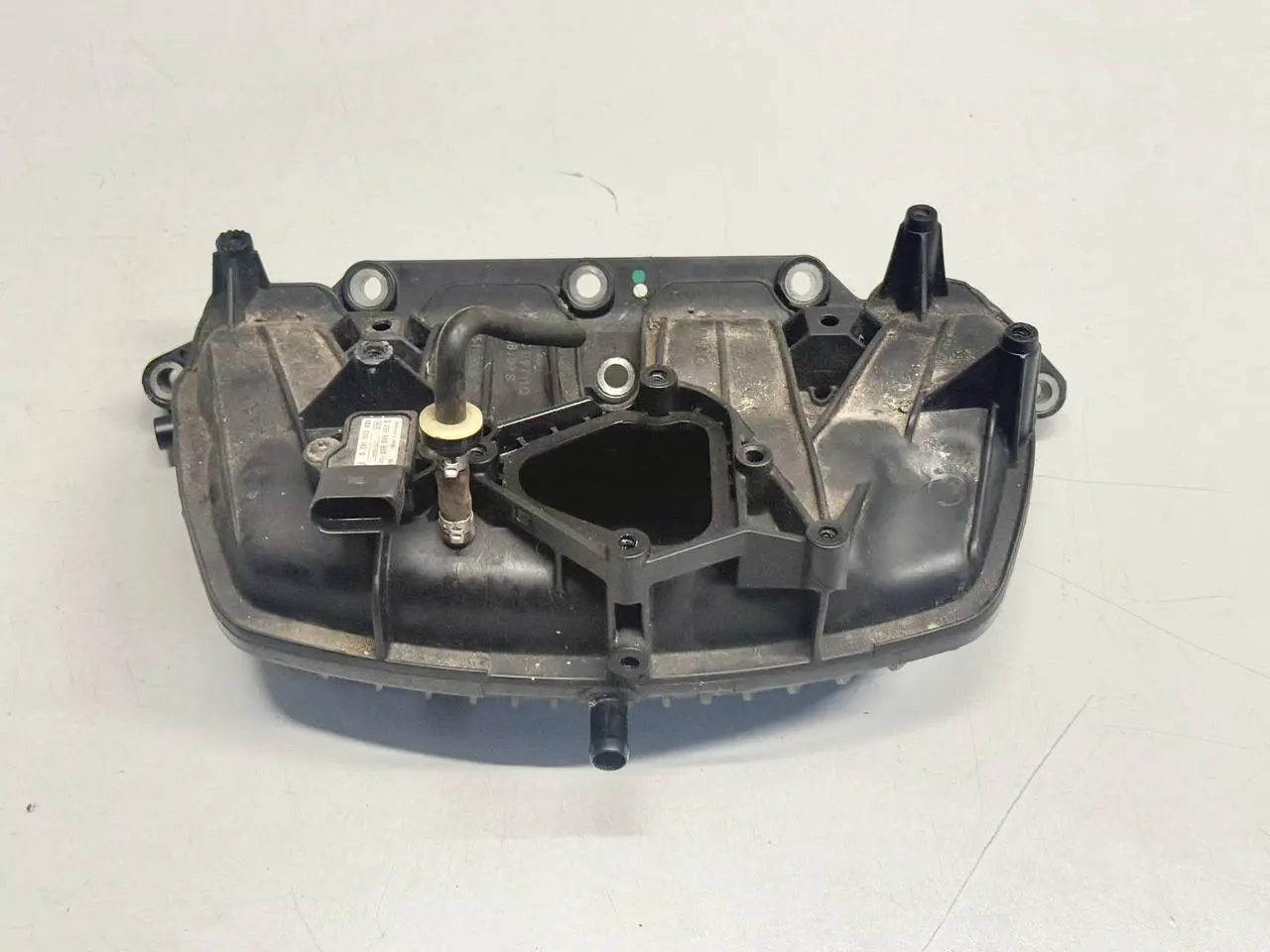 Ansaugkrümmer Ansaugbrücke für Touran VW Golf V 5 2007 1K1 1.4L TSI 03C129711Q