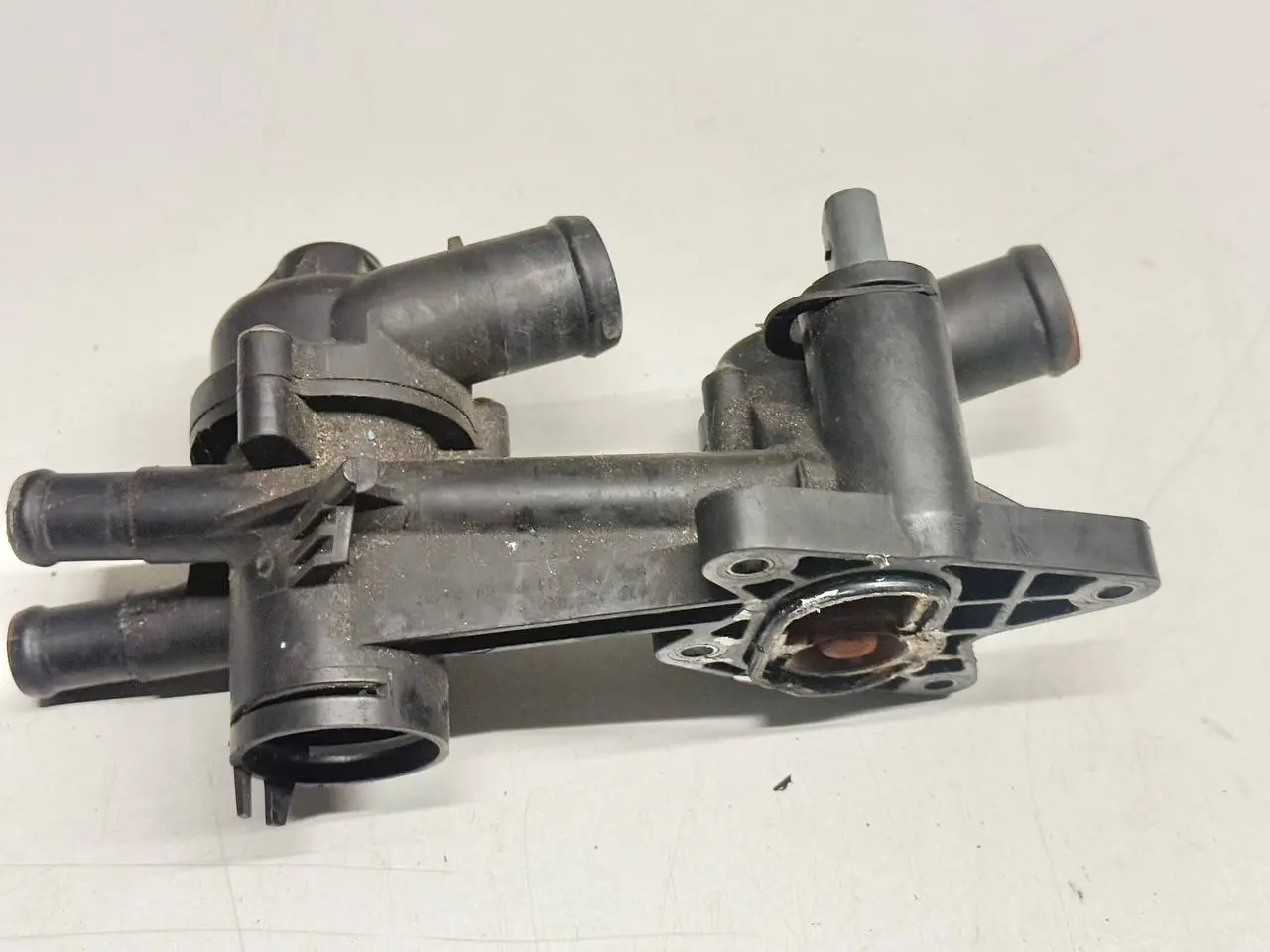 Thermostatgehäuse Golf V 5 2007 1K1 VW Golf V 5 2007 1K1 1.4L TSI 03C121118D