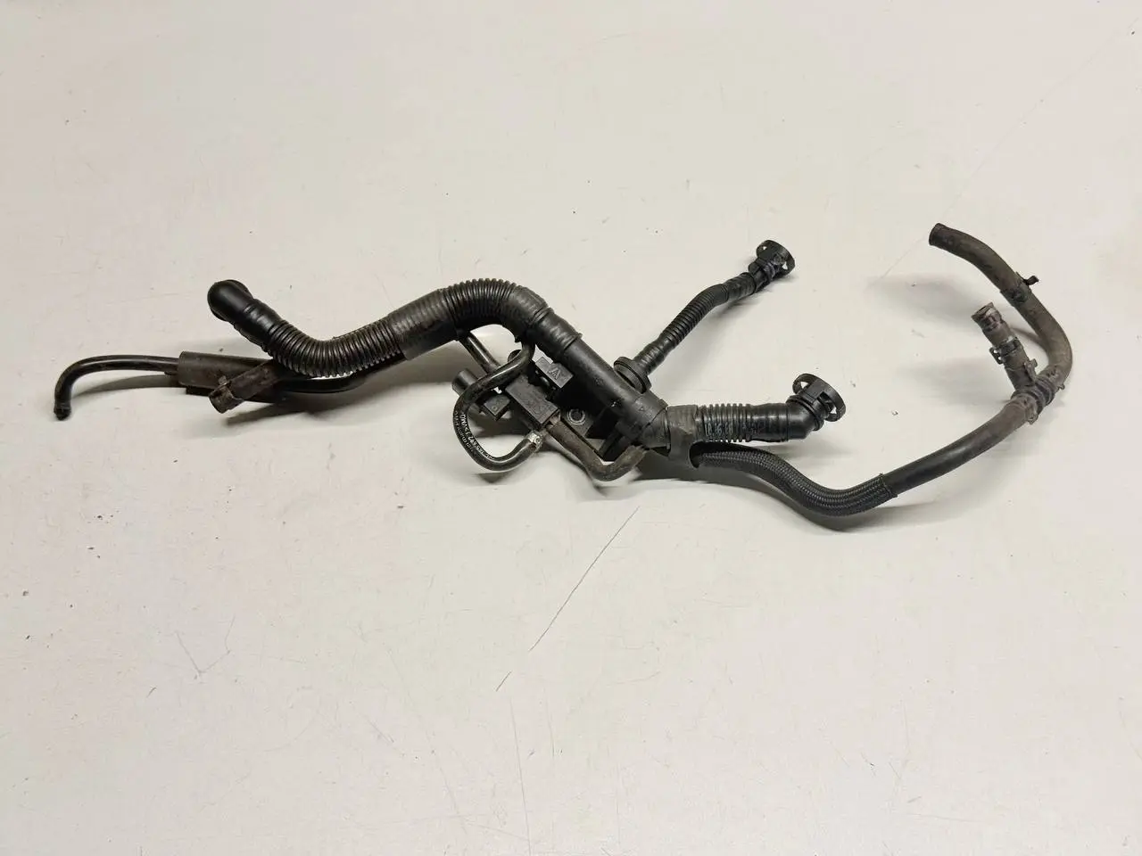 Ladedruckregelventil Magnetventil Golf VW Golf V 5 2007 1K1 1.4L TSI 06F906283F